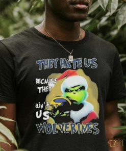 Santa Grinch Christmas They Hate Us Because Ain’t Us Michigan Wolverines T shirt