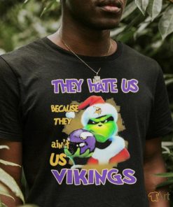 Santa Grinch Christmas They Hate Us Because Ain’t Us Minnesota Vikings T shirt