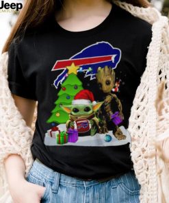 Santa Groot and Baby Yoda hug Buffalo Bills Snow Christmas Tree shirt