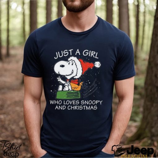 Santa Snoopy Just A Girl Who Loves Snoopy And Christmas Shirt