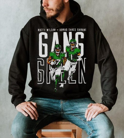 Sauce Gardner and Garrett Wilson New York J Gang Green shirt