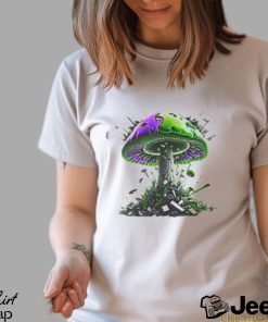 Shroomin' shirt