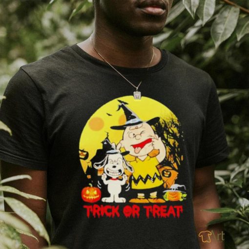 Snoopy And Charlie Trick Or Treat happy Halloween 2023 Shirt