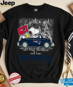 Snoopy And Woodstock Just A Girl Who Lover Christmas And Love New England Patriots Shirt