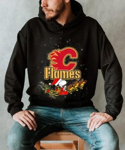 Snoopy Christmas Calgary Flames T Shirts