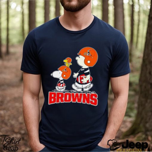 Snoopy and Charlie Brown Cleveland Browns football The Peanuts characters gift shirt