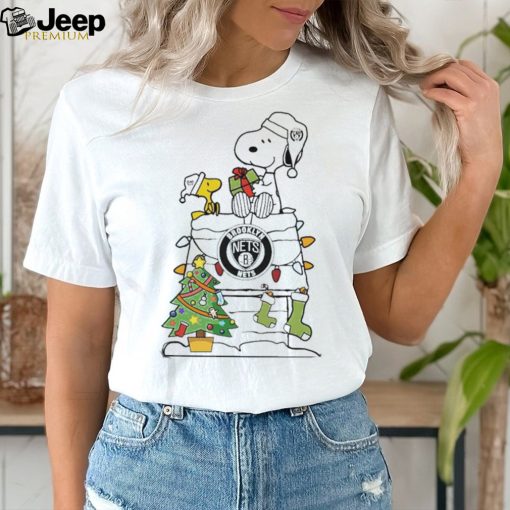 Snoopy and Woodstock Christmas gift for fans brooklyn nets NBA xmas tree shirt