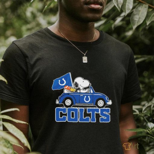 Snoopy and Woodstock drive Car Colts football shirt