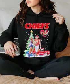 Taylor and Travis Kelce Snoopy Kansas City Chiefs Christmas tree shirt