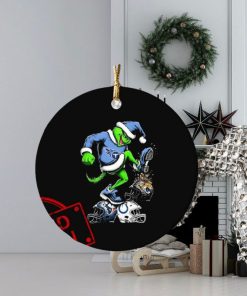 The Grinch Tennessee Titans Stomp On NFL Teams Christmas Ornament