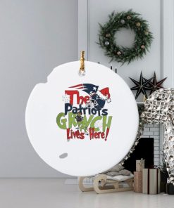 The Patriots Grinch Lives Here Christmas Ornament