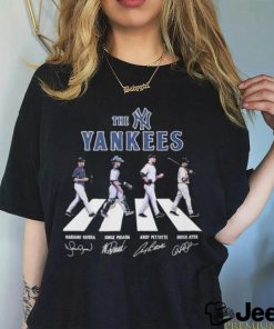 The yankees team player abbey load signature shirt