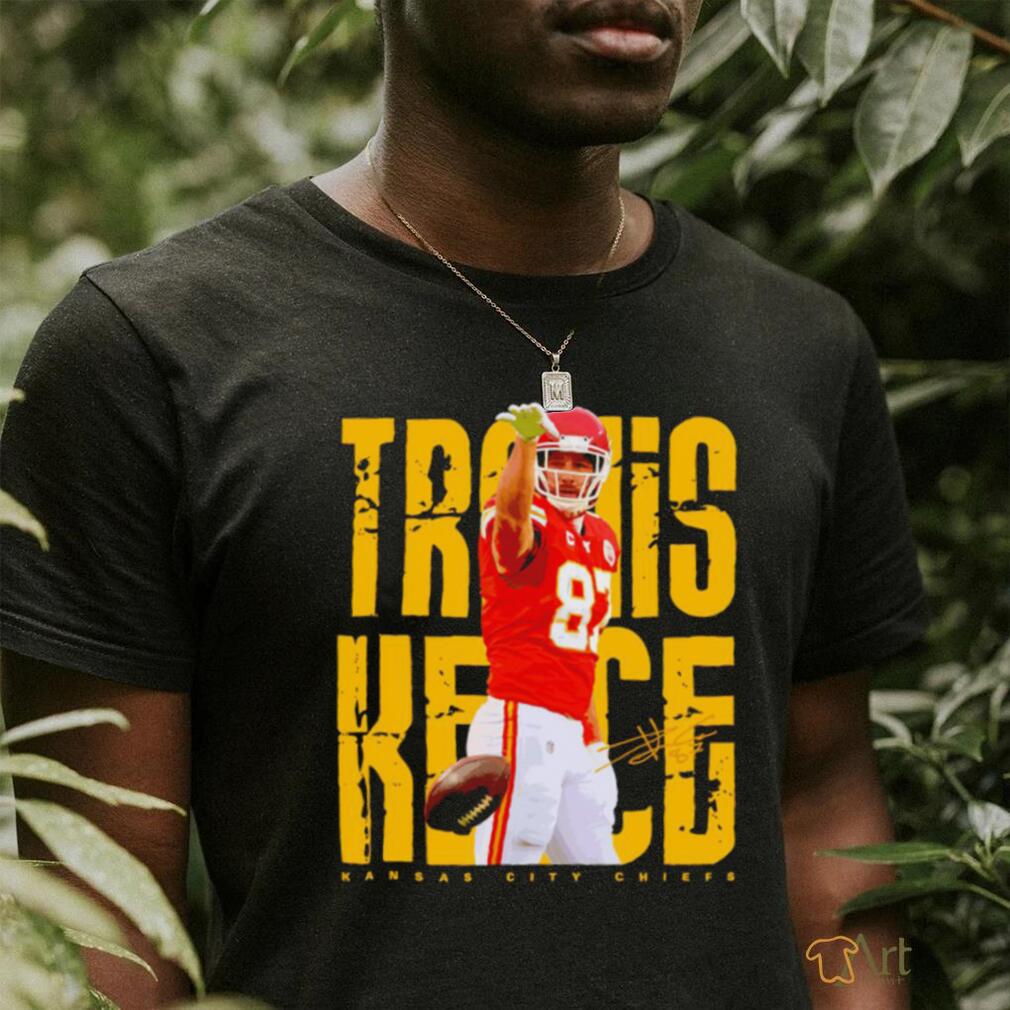 Travis Kelce Signature Kansas City Chiefs Shirt - High-Quality