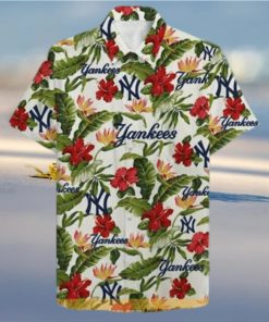 Tropical Flower Pattern Beach Lovers Gift hawaiian shirt