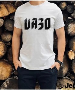 Volodymyr Zelensky Wearing Ua30 shirt