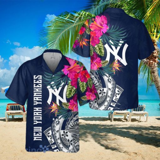 Women s New York Yankees Flower Hawaiian Shirt