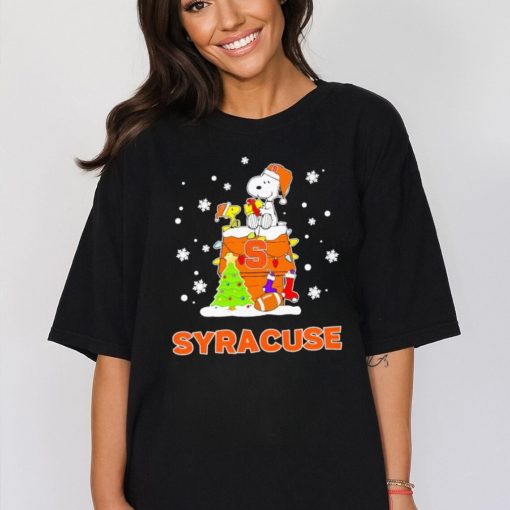 Woodstock and Snoopy on dog house Syracuse Orange Christmas shirt