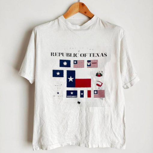 flags of the republic pocket of texas shirt Unisex