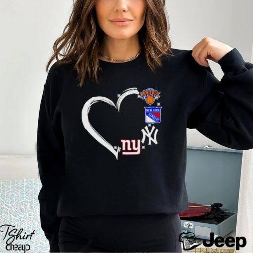 new York Knicks Rangers Yankees logo heart love shirt