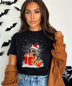 official gift for german shepherd christmas snow t shirt Every shirt den dai dien