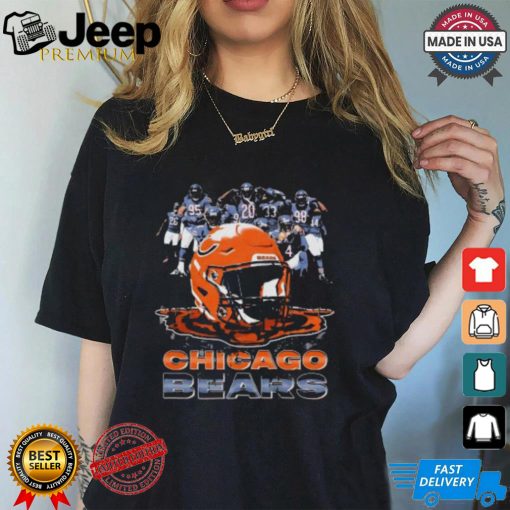 2024 Chicago Bears players with helmet vintage shirt