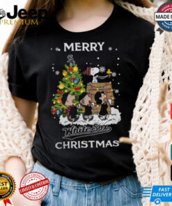 2024 Chicago White Sox Snoopy And Friends Merry Christmas Shirt