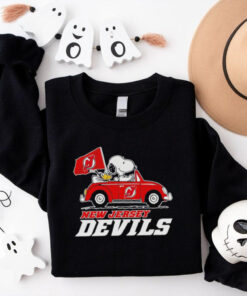 2024 Snoopy and Woodstock riding cars New Jersey Devils shirt