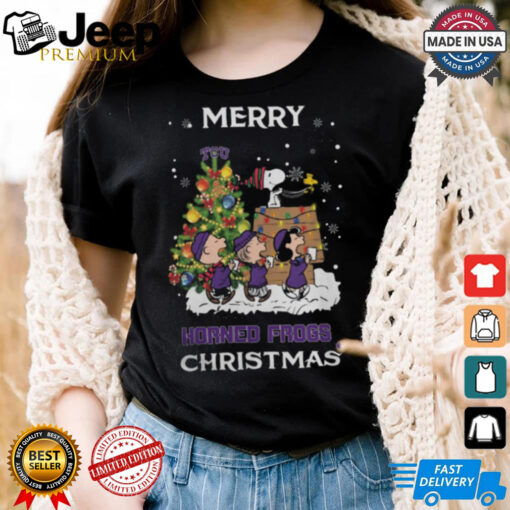 2024 TCU Horned Frogs Snoopy And Friends Merry Christmas Shirt