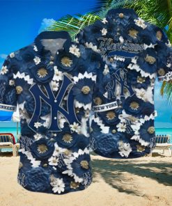 MLB New York Yankees Hawaiian Shirt Hitting Fashion Highs For Fans