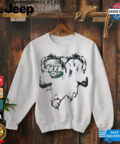 New York Jets And Yankees Sport Team love heart shirt