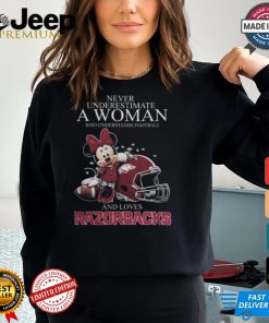 Arkansas Razorbacks x Minnie Mouse Never Underestimate A Woman Who Understands Football And Loves Shirt