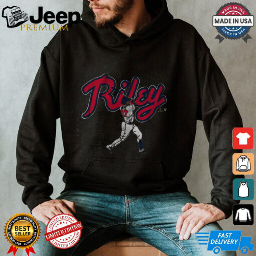 Austin Riley_ Slugger Swing Shirt