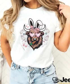 Awesome Groovy Highland Cow Easter Egg T shirt