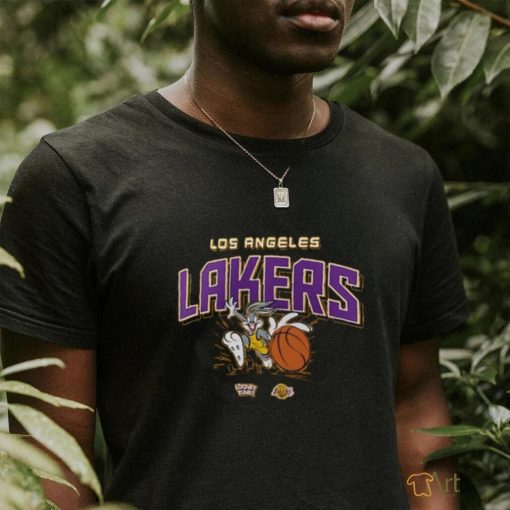 Awesome Los Angeles Lakers Looney Tunes Bugs Bunny Graphic Shirt