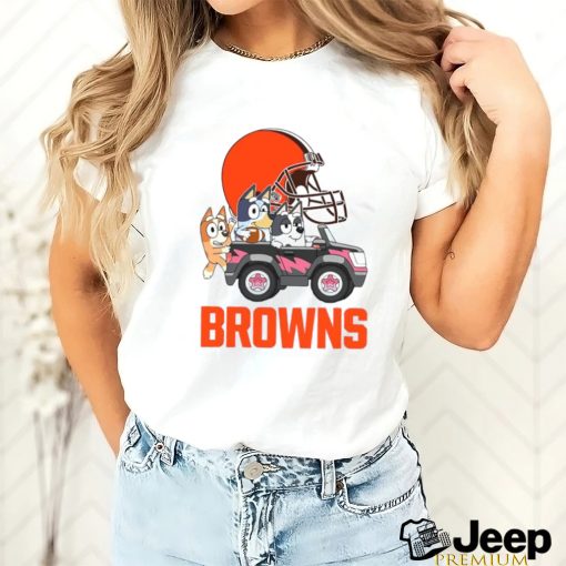 Bluey fun in the car with Cleveland Browns football shirt