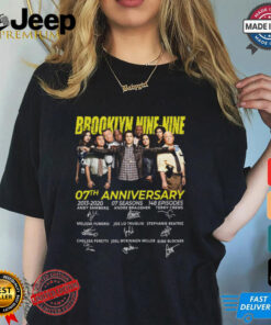 Brooklyn Nine Nine 7th Anniversary Signatures T Shirt