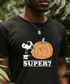 Official Skeleton Snoopy And Charlie Brown Pumpkins Super7 T shirt