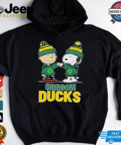 Charlie Brown and Snoopy Oregon Ducks shirt