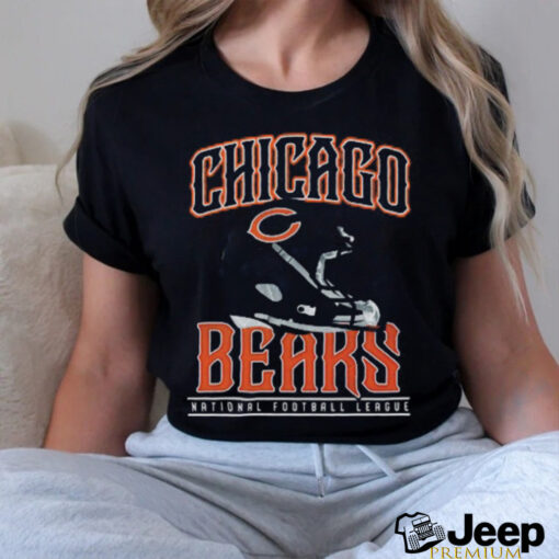 Chicago Bears Helmet Garment Dyed Heavyweight T Shirt