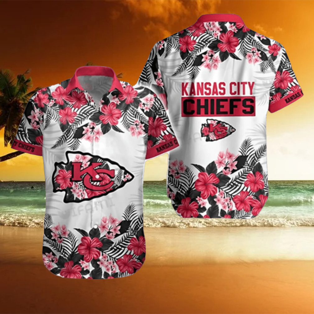 Chiefs Hawaiian Shirt Tropical Floral Pattern KC Chiefs Gift