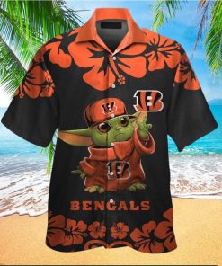 Cincinnati Bengals Baby Yoda Short Sleeve Button Up Tropical Hawaiian Shirt