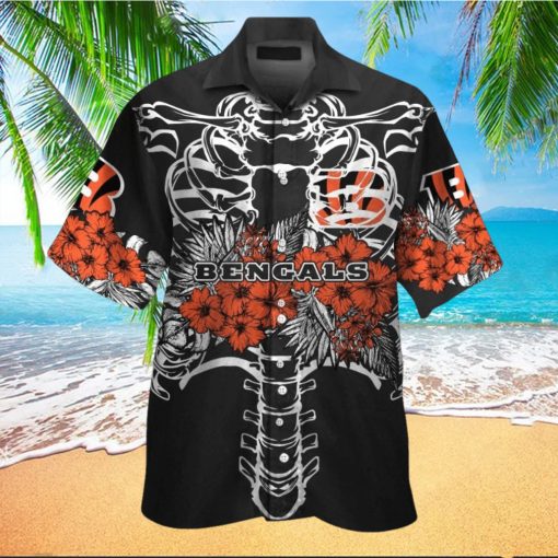 Cincinnati Bengals Short Sleeve Button Up Tropical Hawaiian Shirt VER033