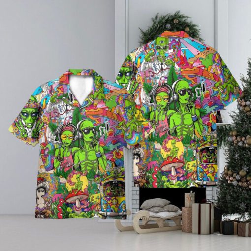 Couple Alien Smoking Weed Hippie 3D Hawaiian Shirt Holiday Gift