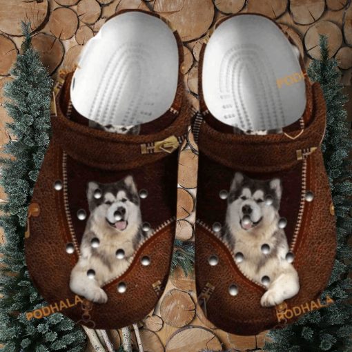 Cute Alaskan Malamute Dog Lover Puppy Crocs Perfect Gift