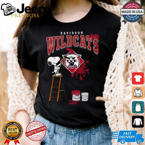 Davidson Wildcats Snoopy Painting Shirt