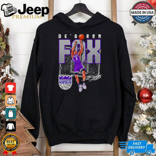 De’Aaron Fox Sacramento Kings Basketball shattered signature shirt