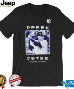 Derek Jeter New York Yankees Cooperstown Collection Player Vintage Logo shirt