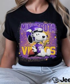 Design minnesota Vikings Mix Snoopy T Shirt