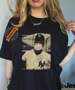 Don Mattingly (Donnie Baseball) in New York Yankees Crewneck shirt