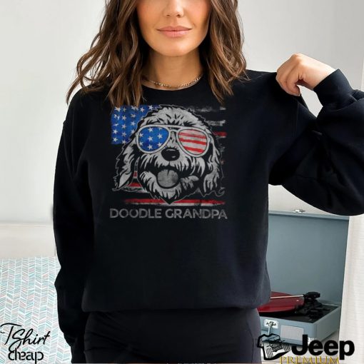 Doodle Grandpa Vintage American Flag Dog Fathers Day Men’s T shirt